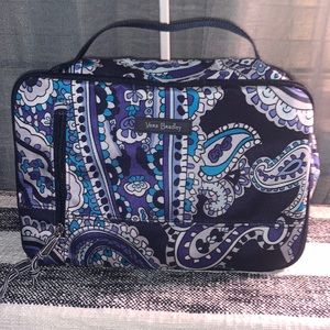 Vera Bradley Large Blush & Brush Cosmetic case .